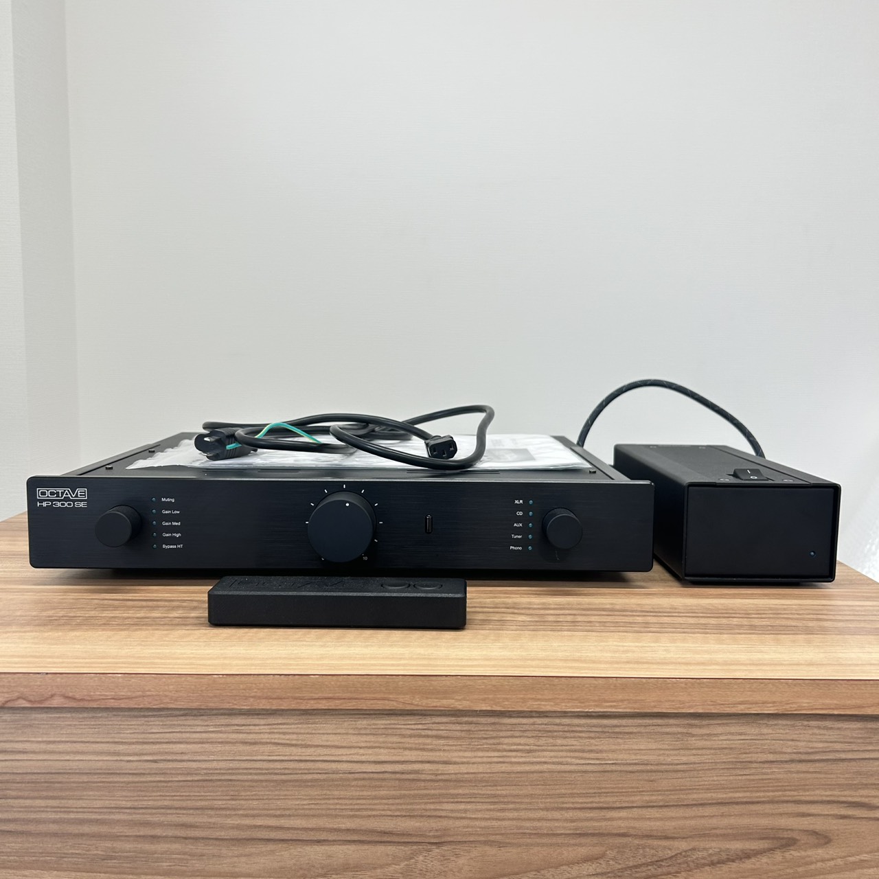OCTAVE HP300SE 真空管プリアンプ ラインモデル【買取実績】 | 買取